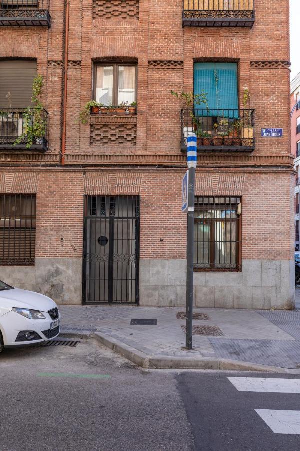 Homeabout Imperial Apartment Madrid Exterior foto
