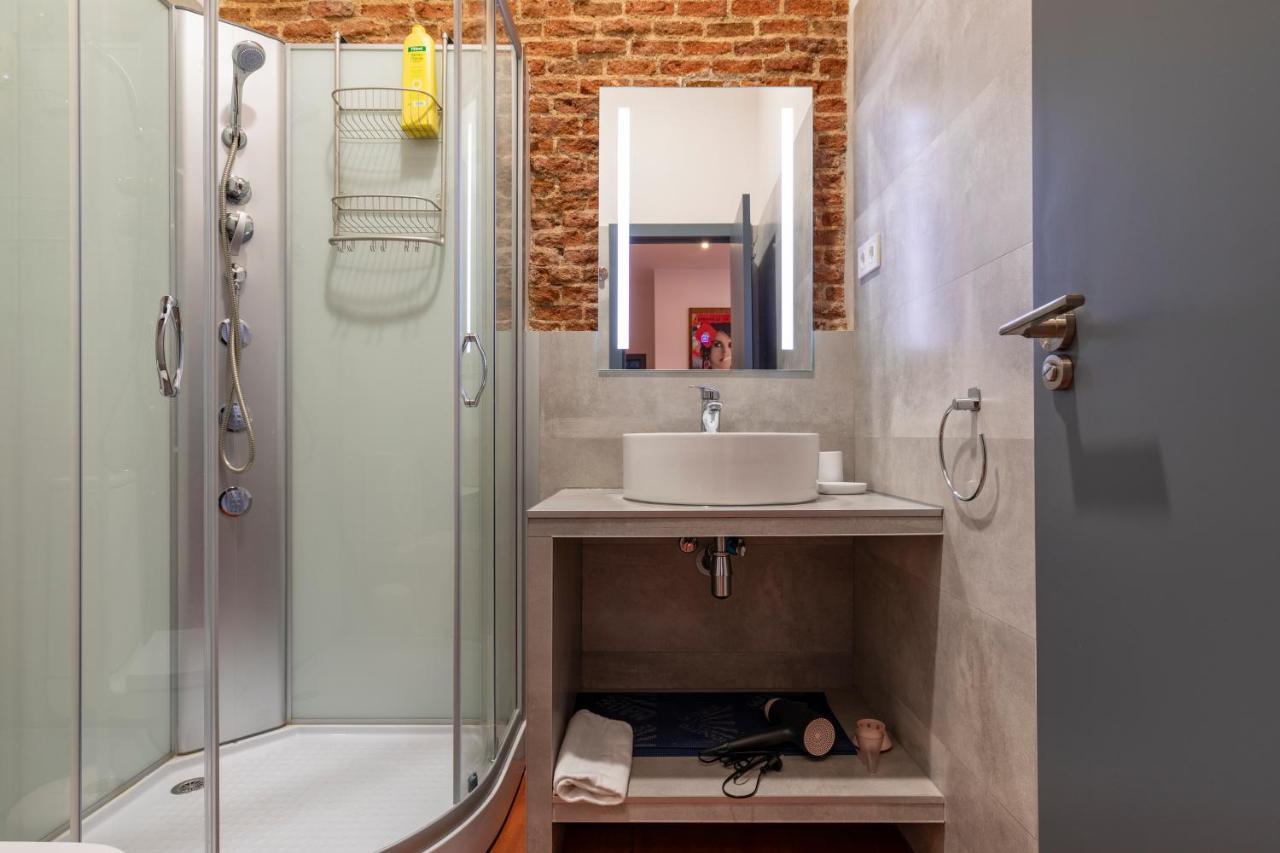 Homeabout Imperial Apartment Madrid Exterior foto