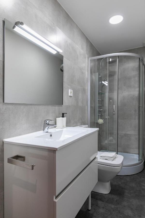 Homeabout Imperial Apartment Madrid Exterior foto