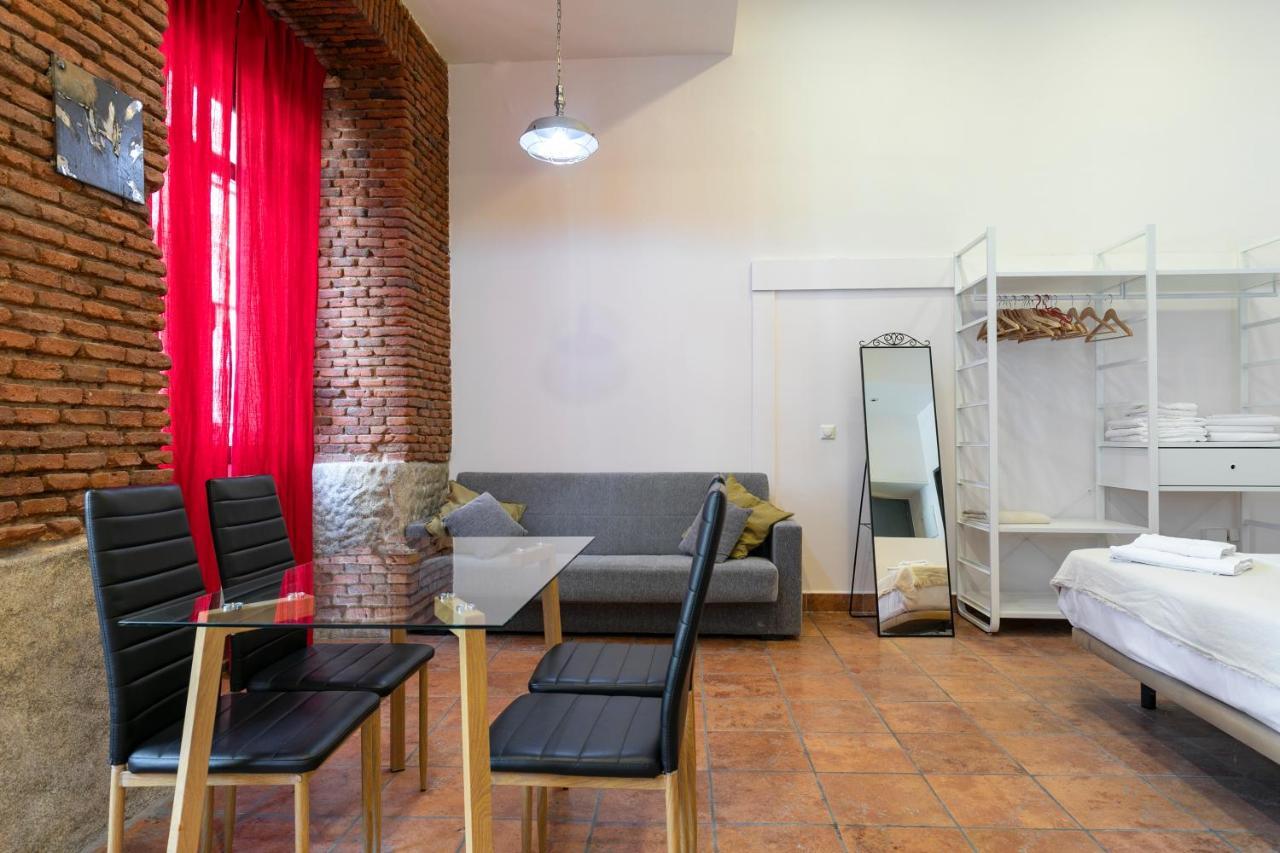 Homeabout Imperial Apartment Madrid Exterior foto